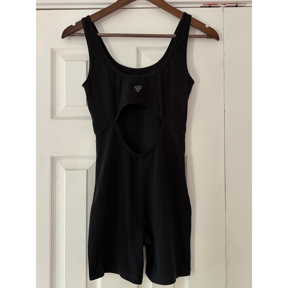 Tna TnAction Aritzia Black Romper Sleeveless Back Cutout Athletic Bodysuit Small - Picture 2 of 4